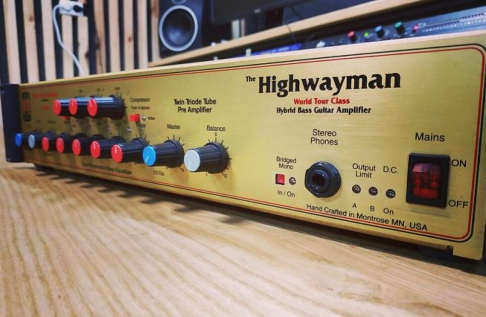 Eden WT-500 Highwayman bass amp