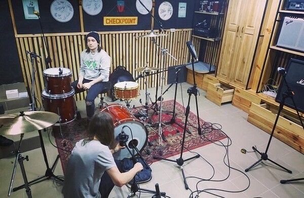 Onaway-Band-Recording-653X426.Jpg.pagespeed.ce.f48Eruzsbt.jpg